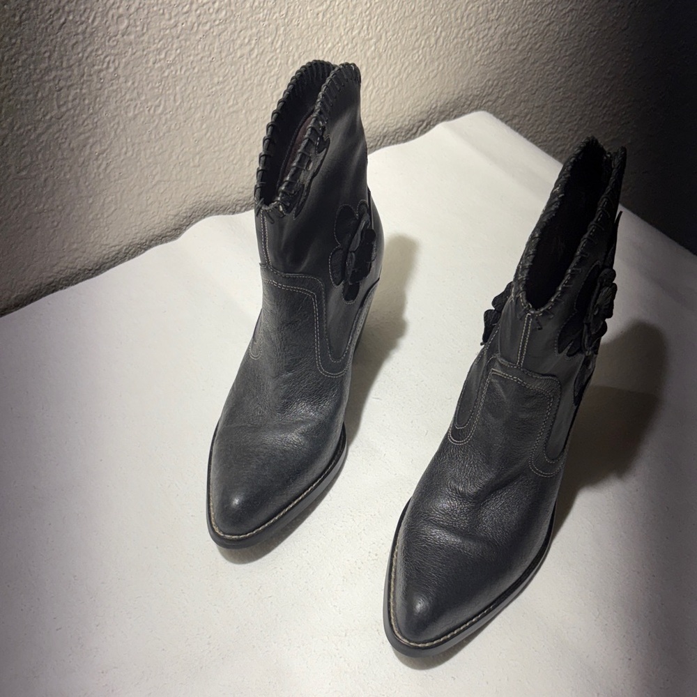 MIA Black Leather Pointed Ankle Booties with Floral Appliqué